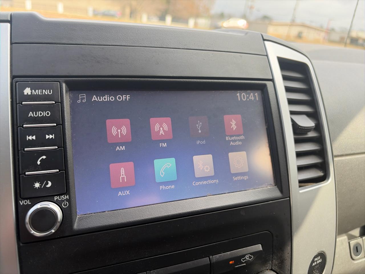 Nissan Frontier S King Cab I4 5MT 2WD 2019