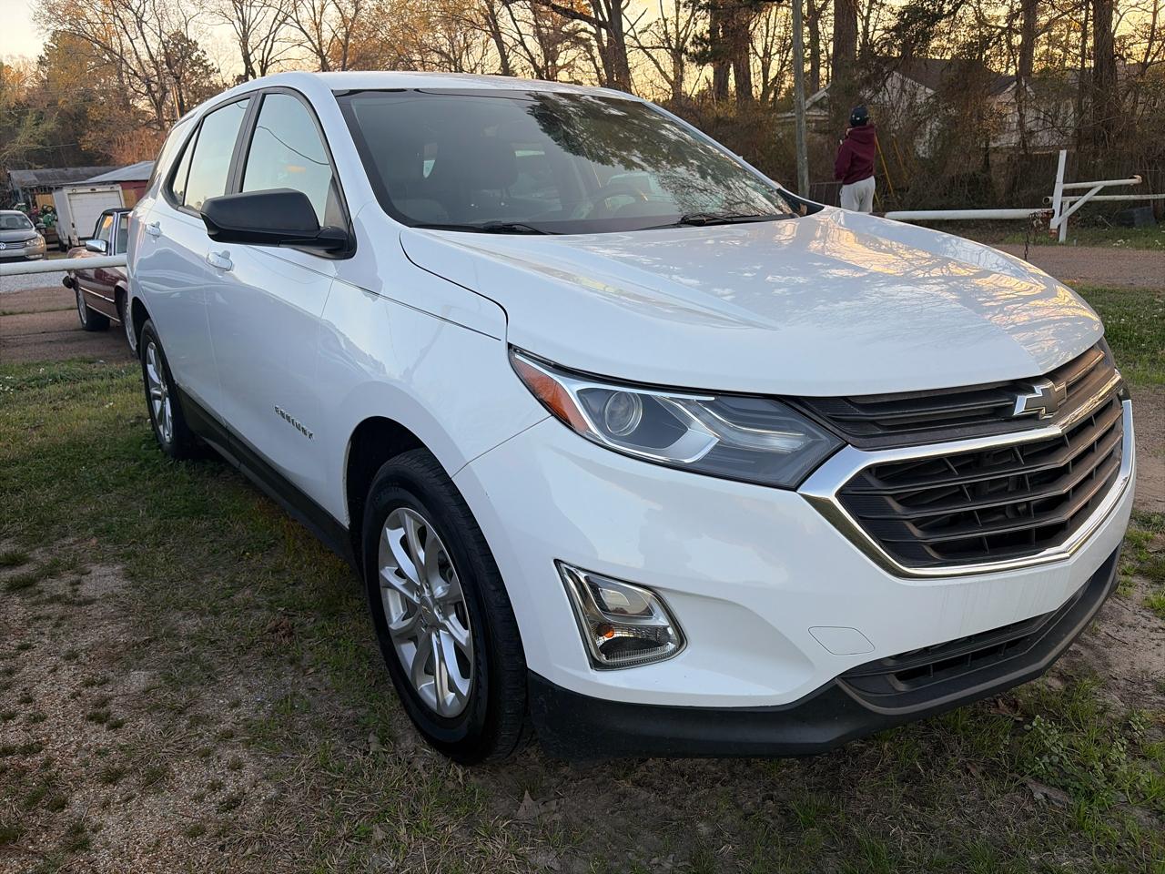 Chevrolet Equinox LS 2WD 2020