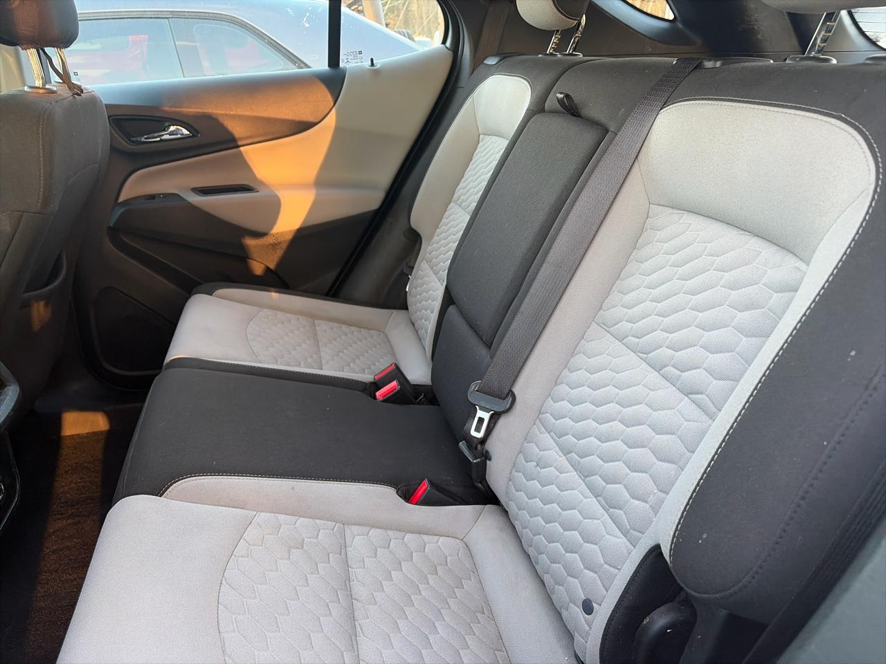 Chevrolet Equinox LS 2WD 2020