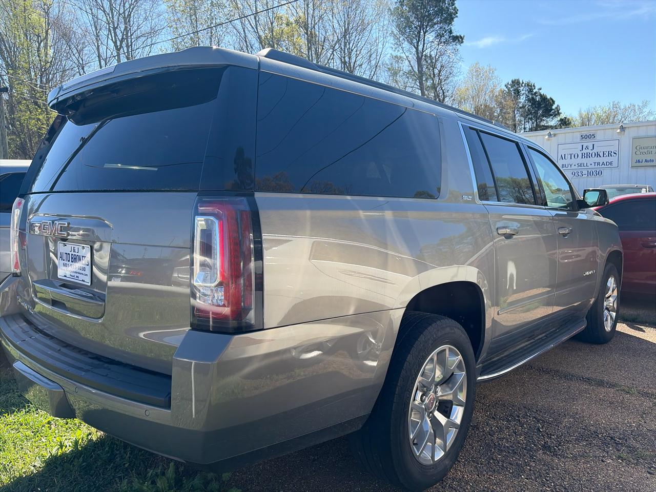 GMC Yukon XL SLT 2WD 2019