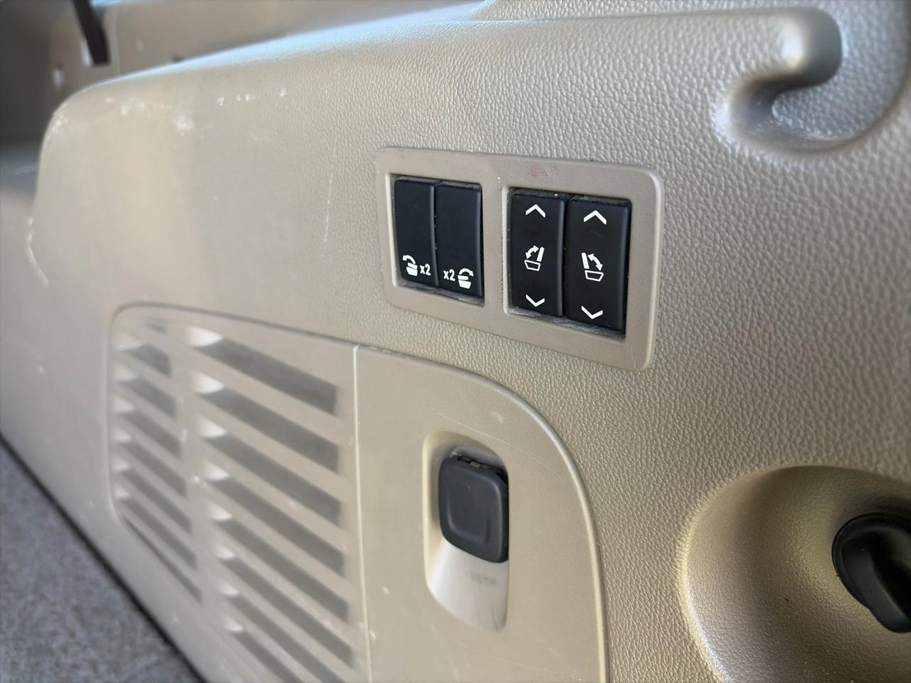 GMC Yukon XL SLT 2WD 2019