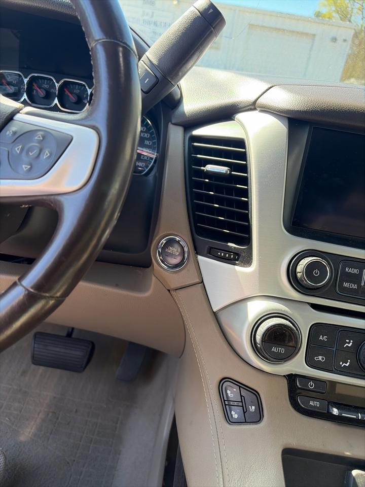 GMC Yukon XL SLT 2WD 2019