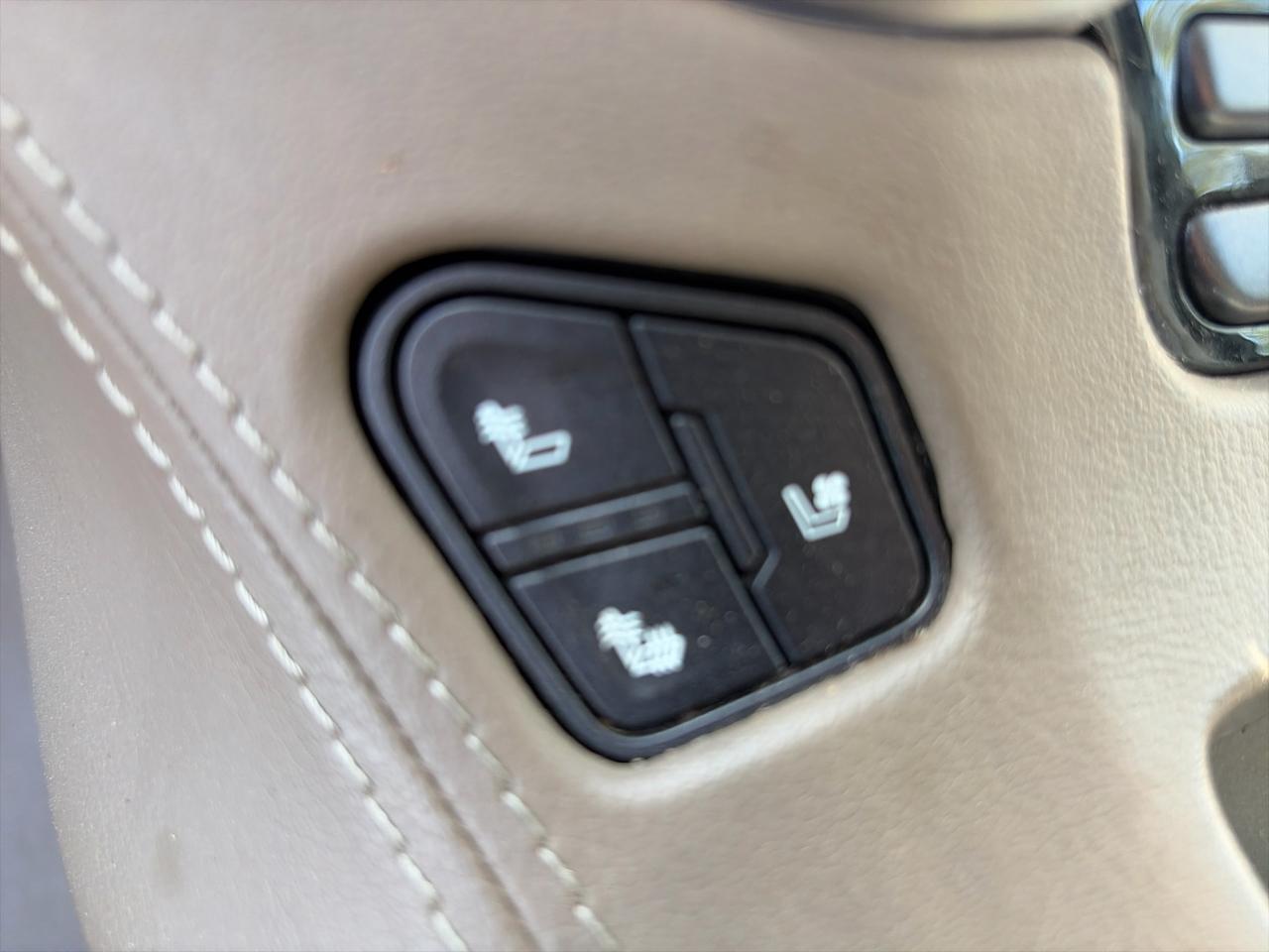 GMC Yukon XL SLT 2WD 2019