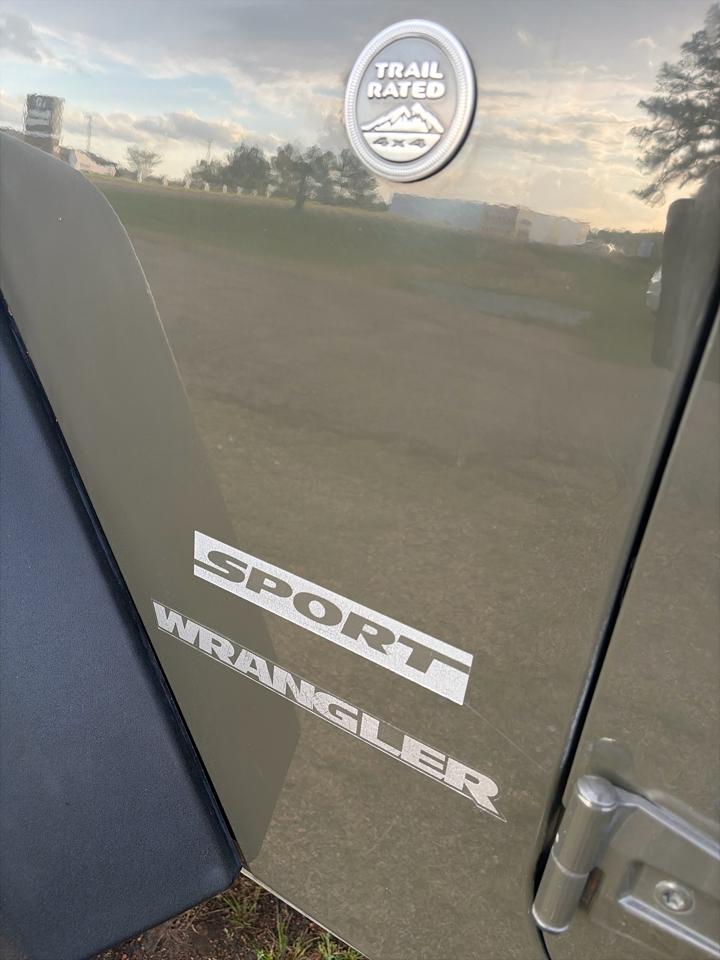 Jeep Wrangler Sport 4WD 2015