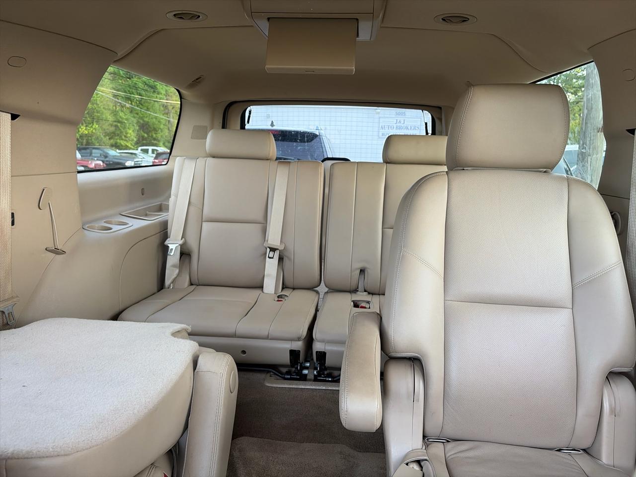 GMC Yukon Denali XL 4WD 2013