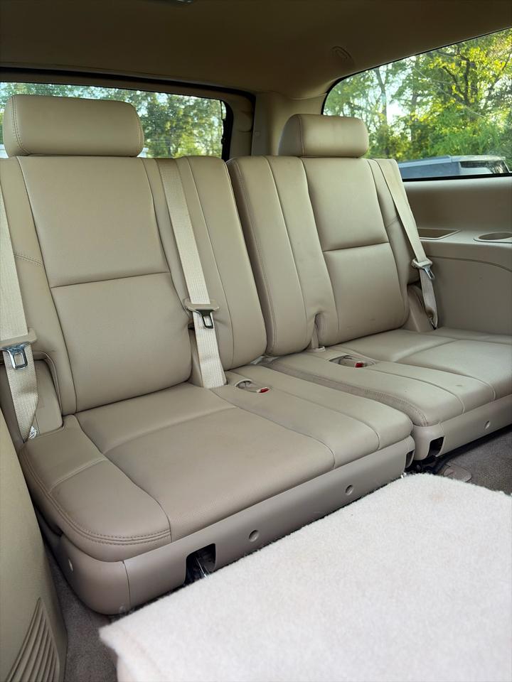 GMC Yukon Denali XL 4WD 2013