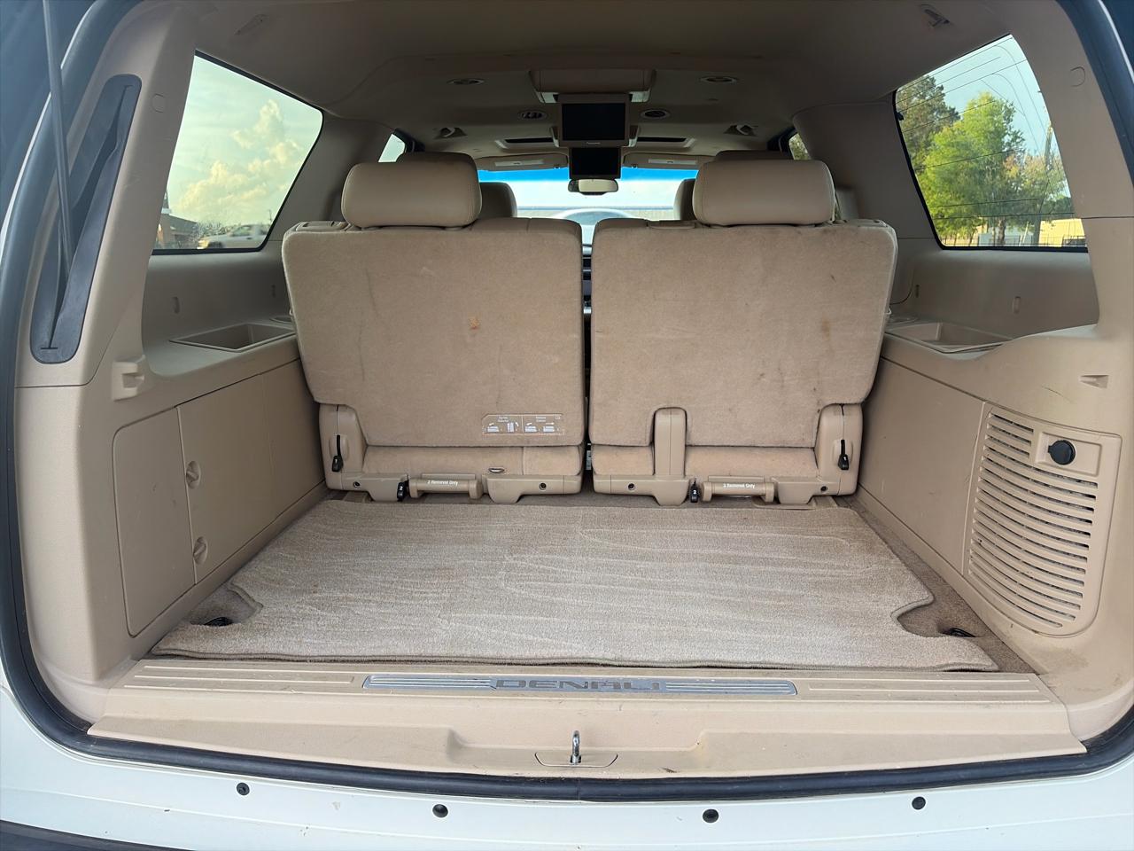 GMC Yukon Denali XL 4WD 2013