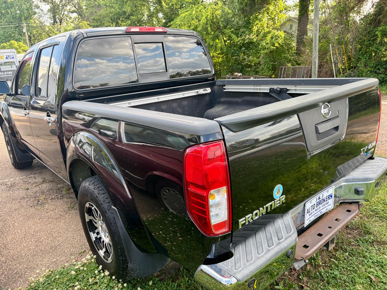 Nissan Frontier PRO-4X Crew Cab 5AT 4WD 2017