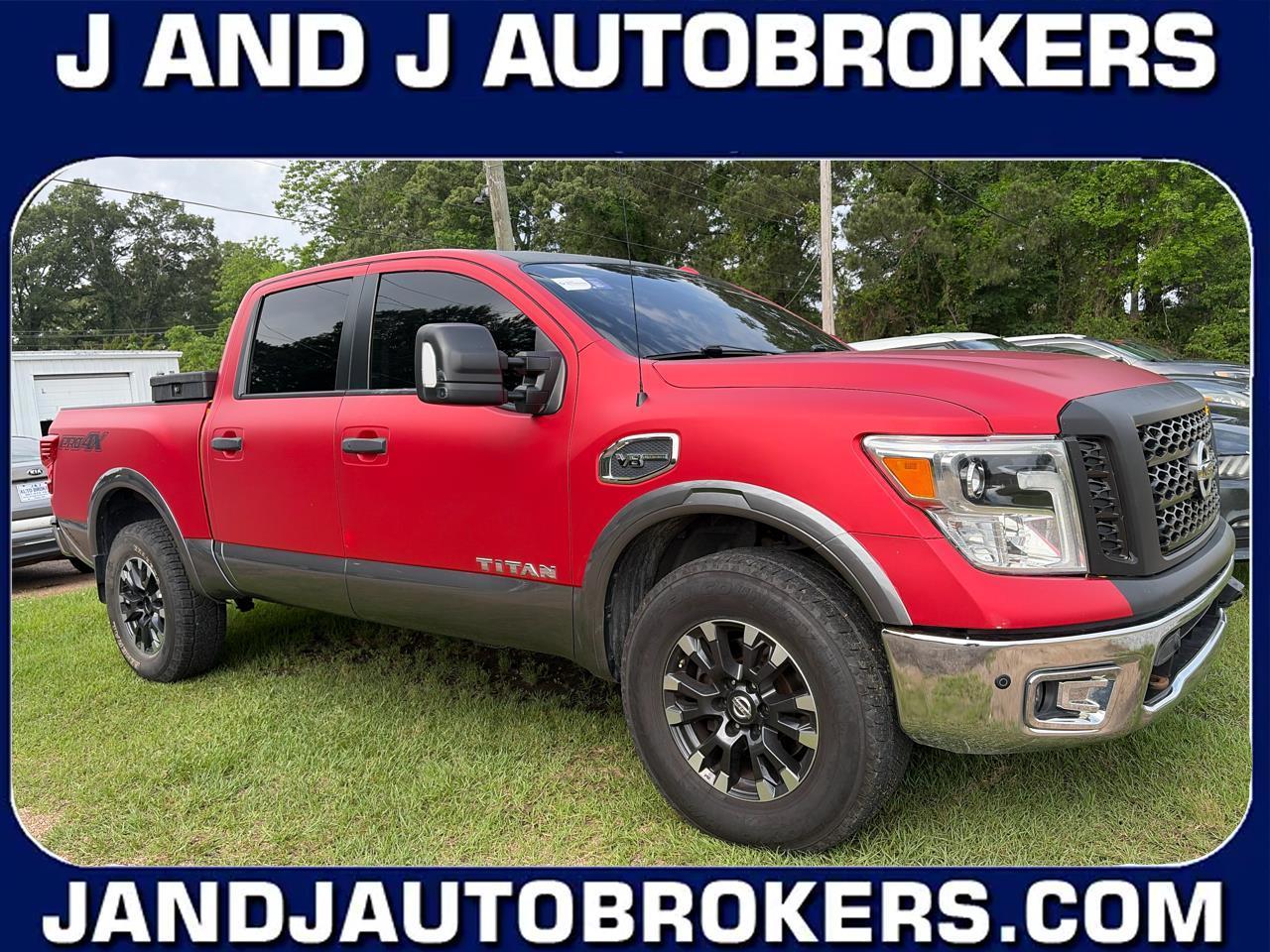 2017 Nissan Titan Platinum Reserve Crew Cab 4WD
