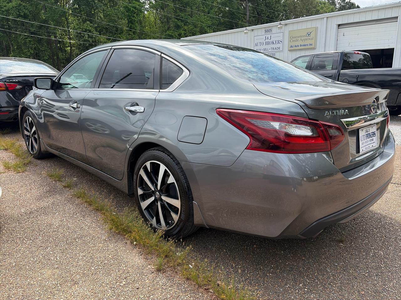 Nissan Altima 2.5 SV 2018