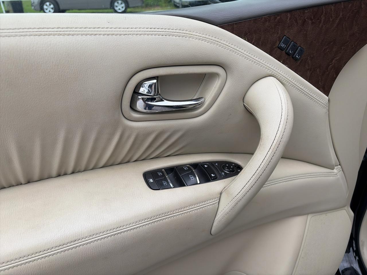 Infiniti QX80 2WD 2015
