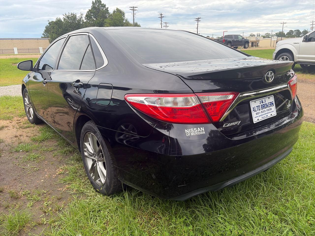 Toyota Camry SE 2017