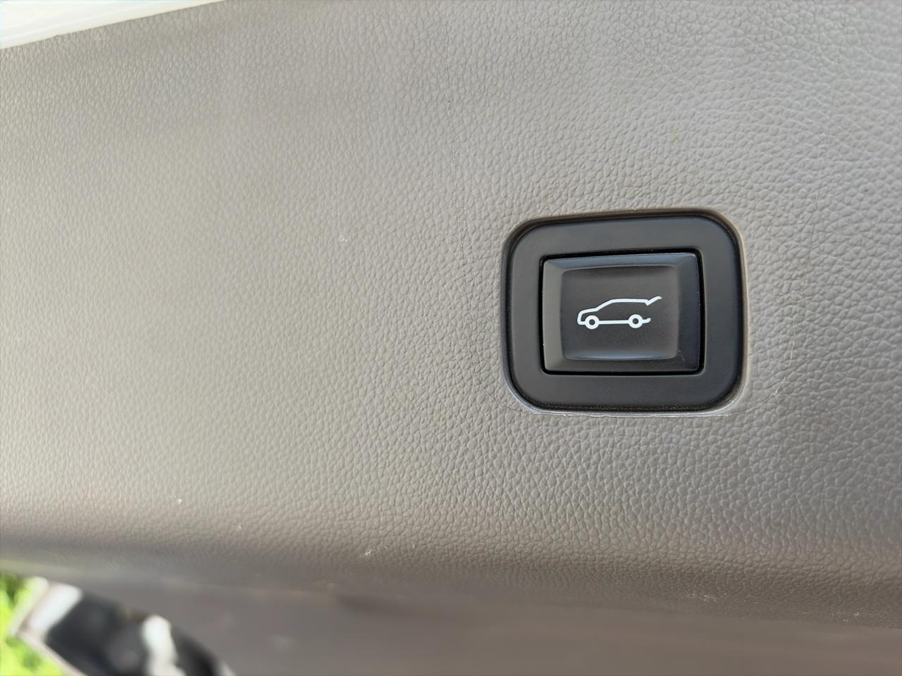 Chevrolet Traverse LT Leather FWD 2020