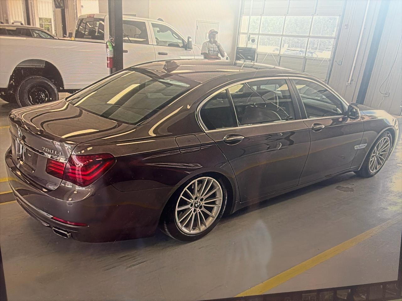 BMW 7-Series 750Li 4D Sedan 2014