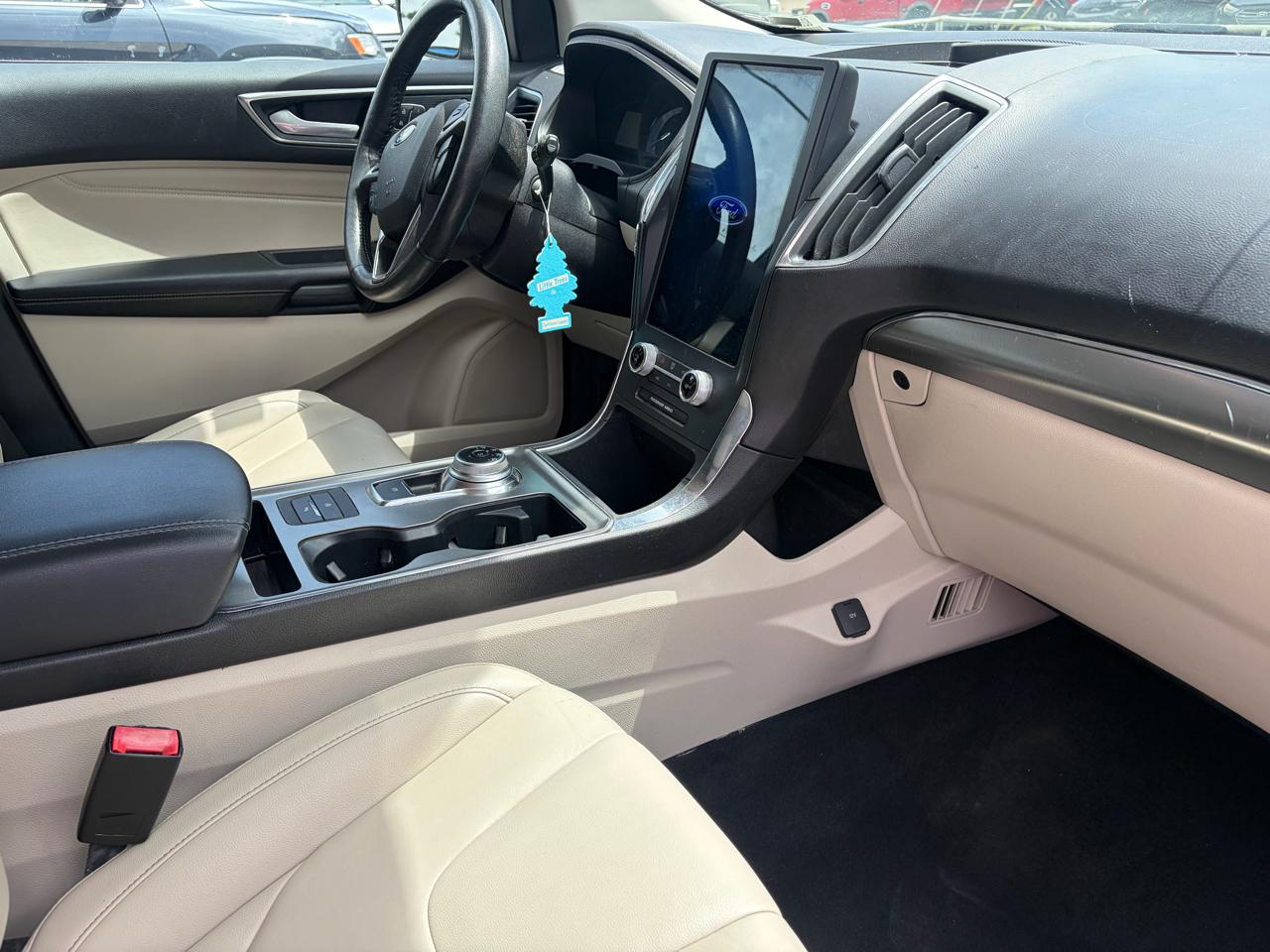 Ford Edge Titanium AWD 2022