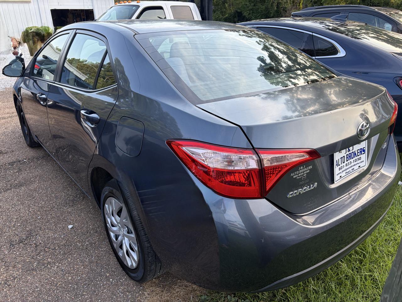 Toyota Corolla XLE CVT 2019
