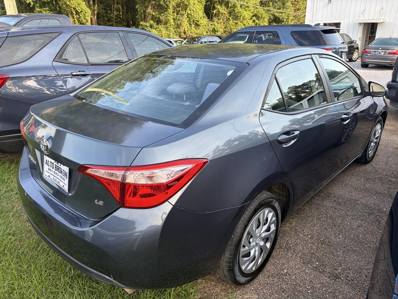 Toyota Corolla XLE CVT 2019