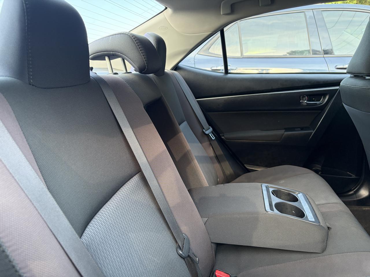 Toyota Corolla XLE CVT 2019