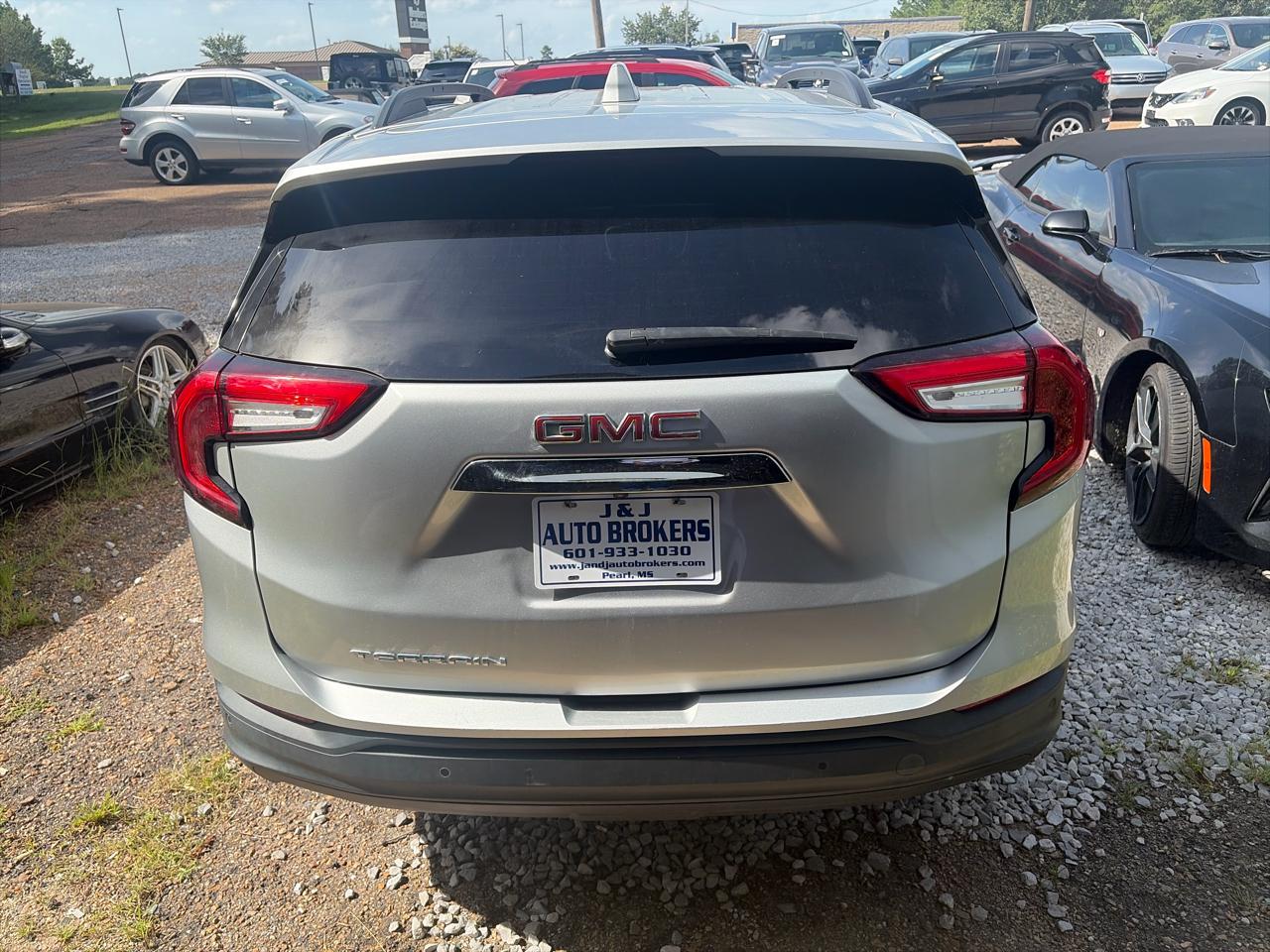 GMC Terrain SLE 2022
