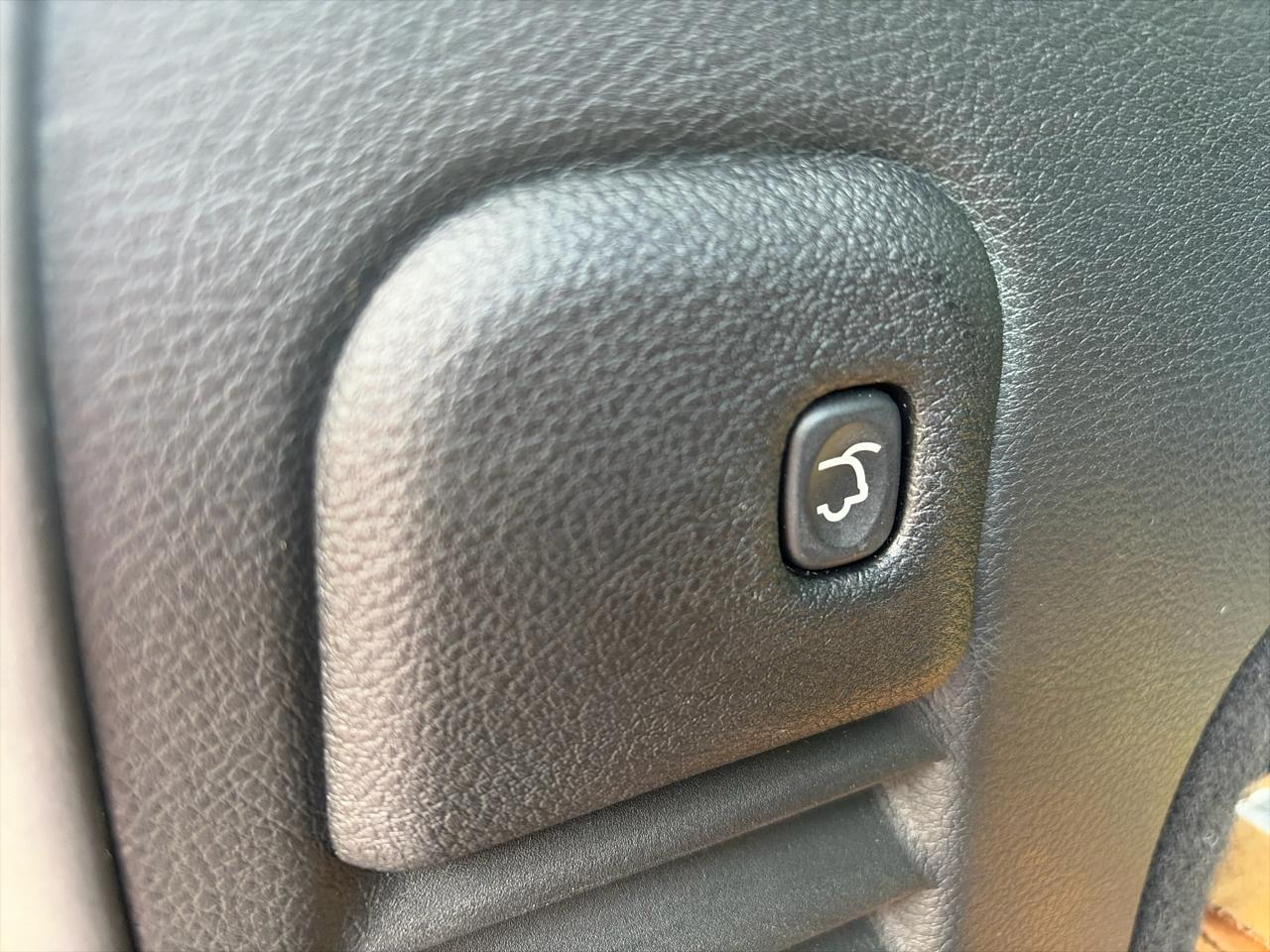 Jeep Grand Cherokee Limited 2WD 2015