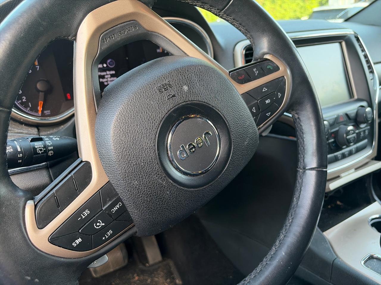 Jeep Grand Cherokee Limited 2WD 2015