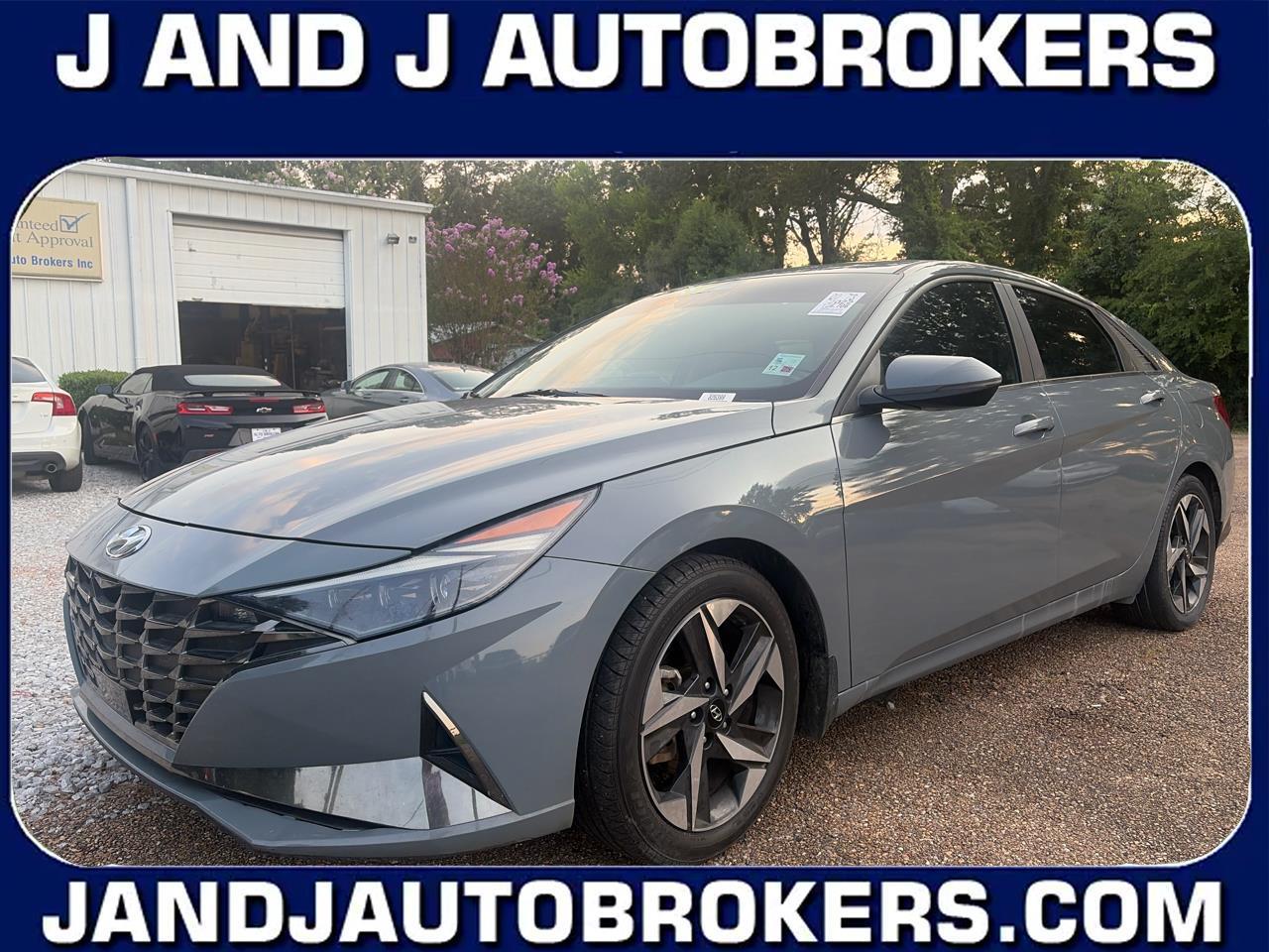 Hyundai Elantra Limited 2022