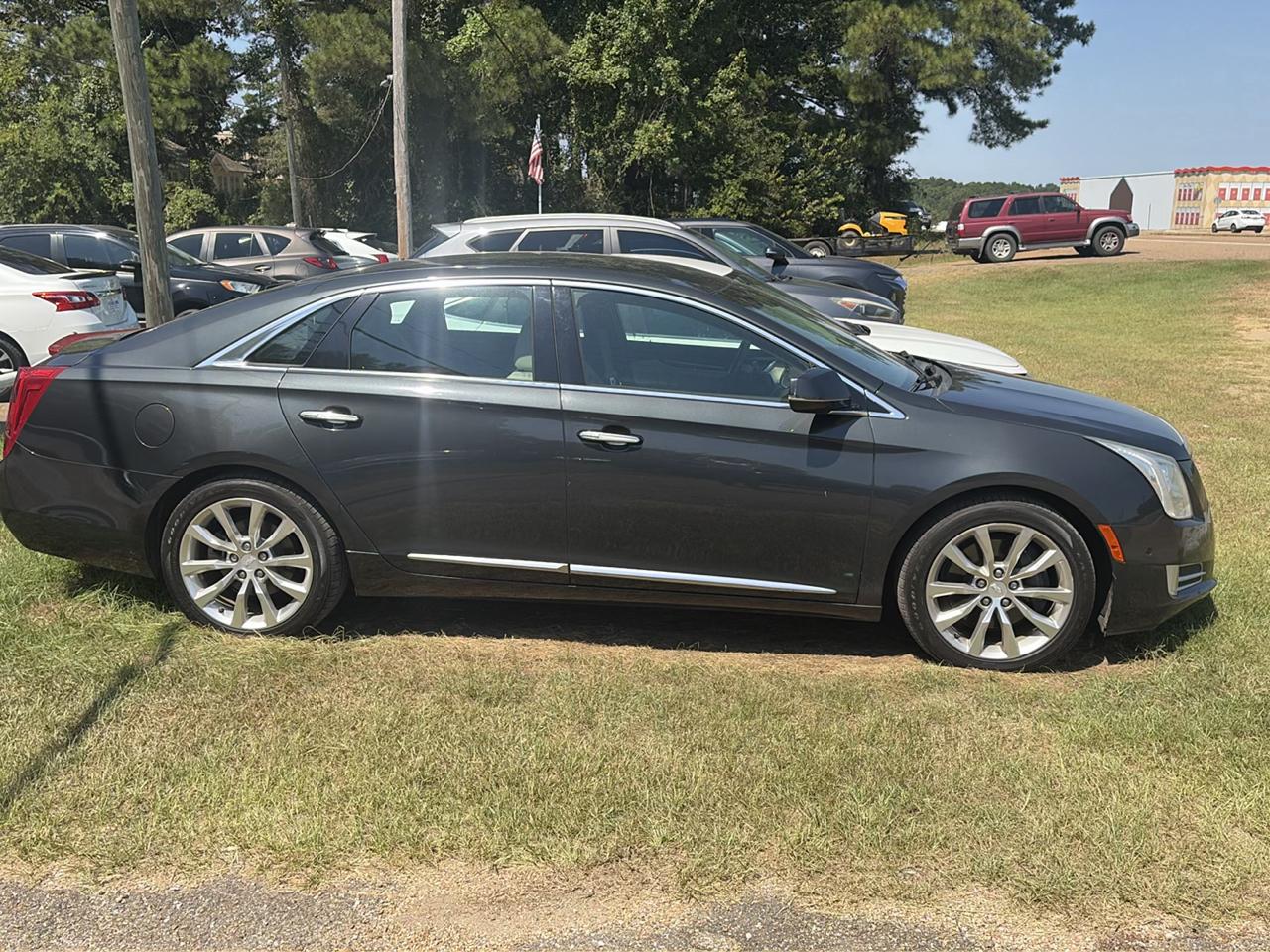 Cadillac XTS Luxury FWD 2016