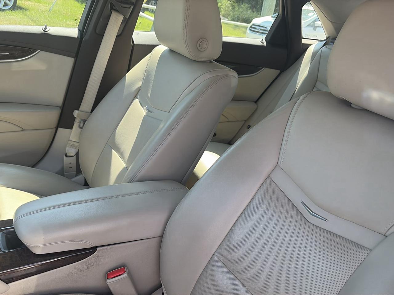 Cadillac XTS Luxury FWD 2016