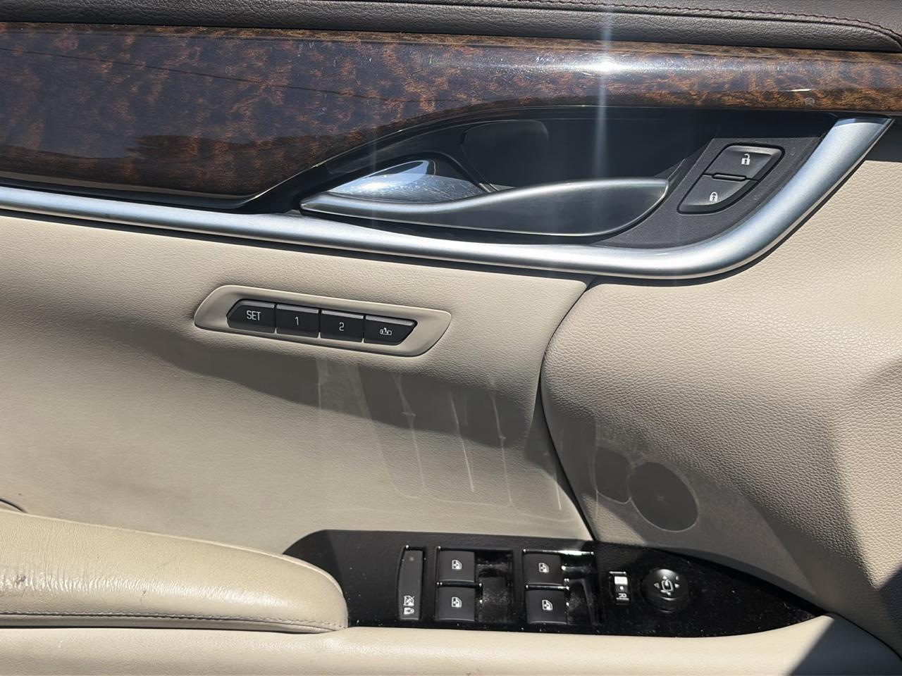 Cadillac XTS Luxury FWD 2016