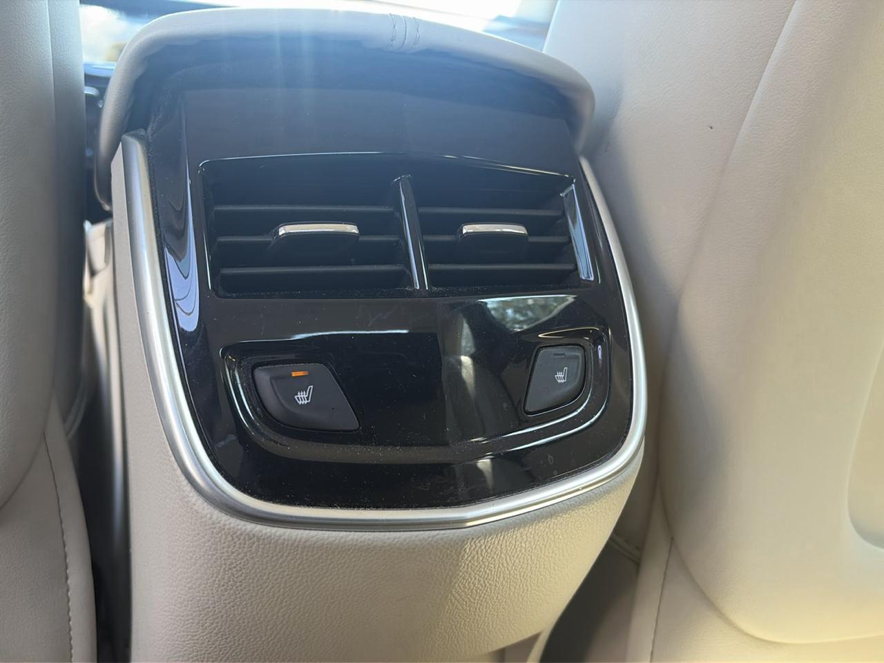 Cadillac XTS Luxury FWD 2016