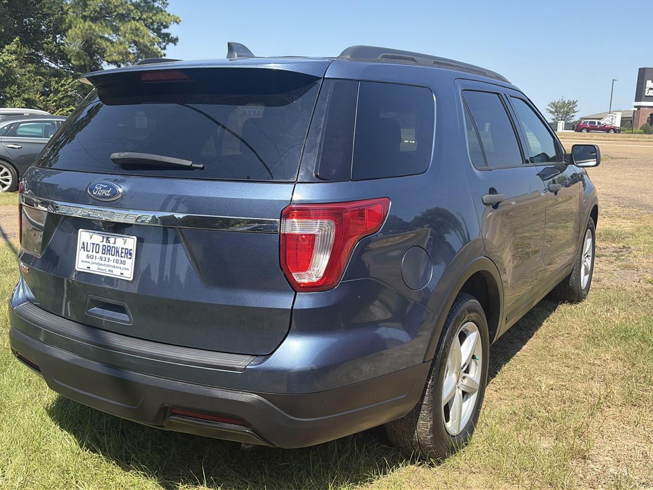 Ford Explorer Base FWD 2018