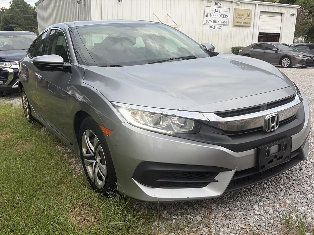 Honda Civic LX 4D Sedan 2017