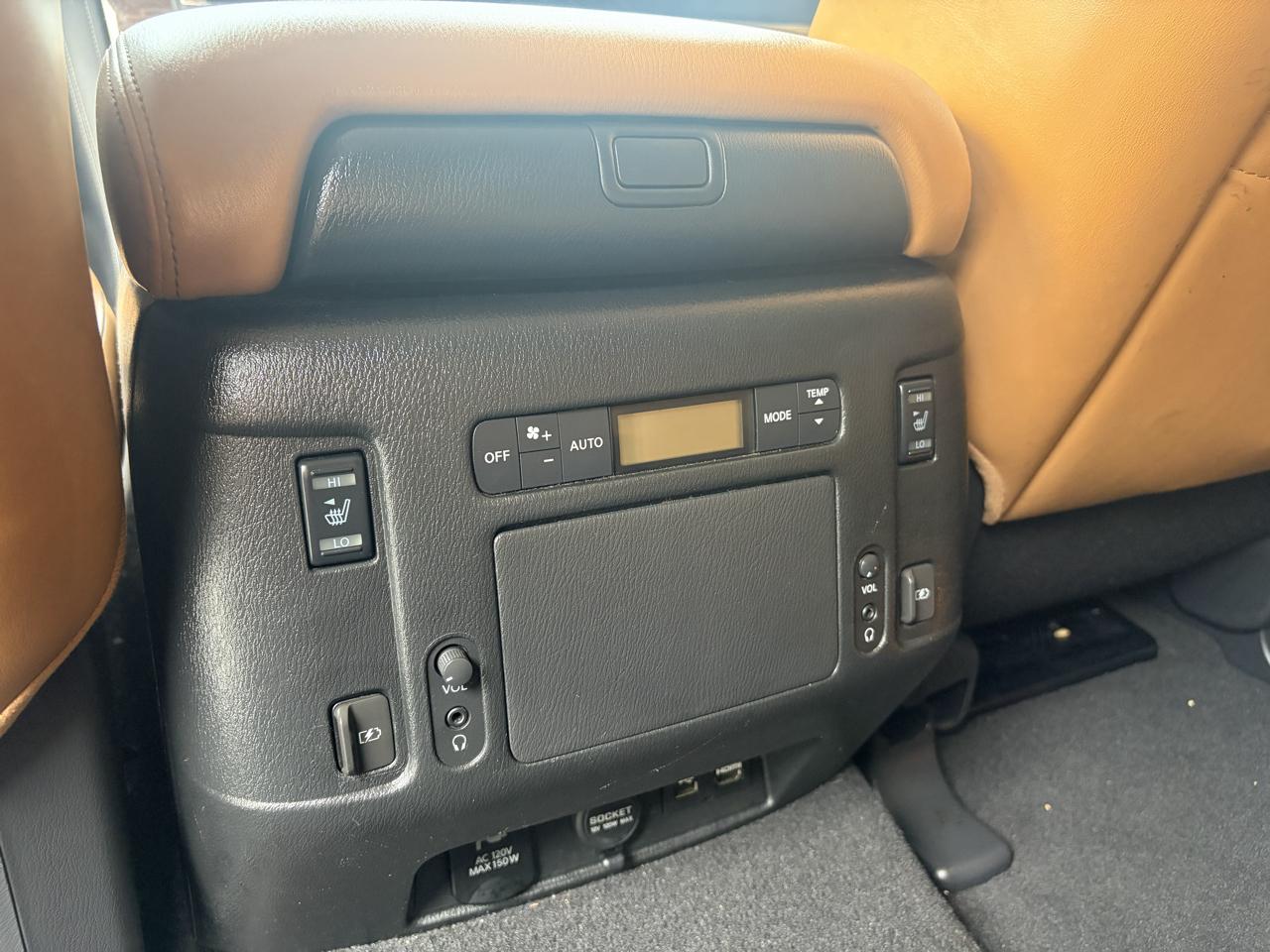 Nissan Armada Platinum 2018