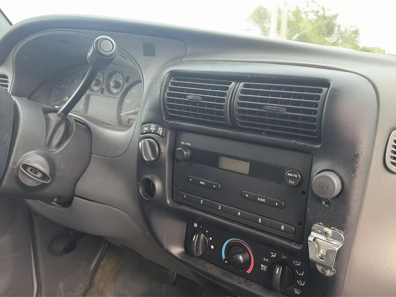 Ford Ranger XLT Value SuperCab 4WD 2004