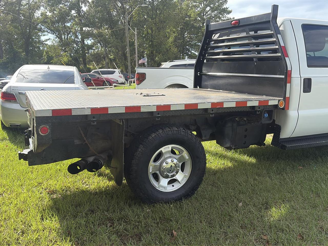 Ford F-350 SD XLT Crew Cab Long Bed 4WD 2011