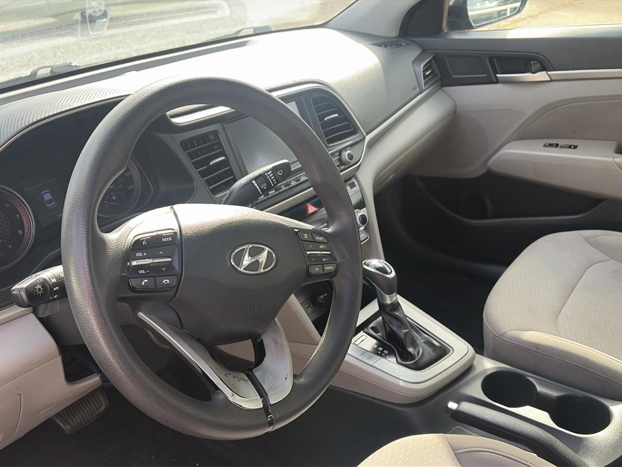 Hyundai Elantra Limited 2020