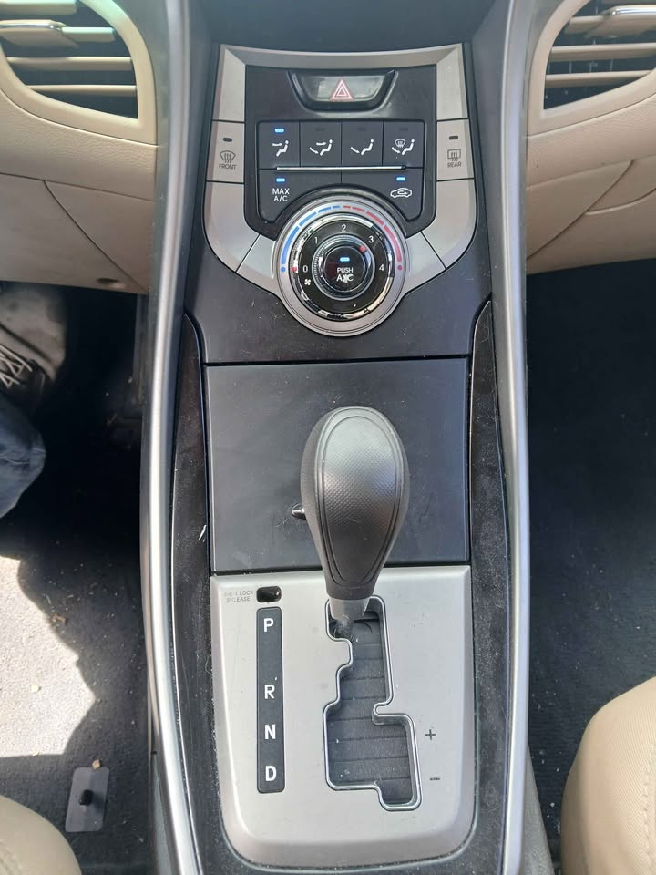 Hyundai Elantra 4dr Sdn Auto GLS (Alabama Plant) 2013