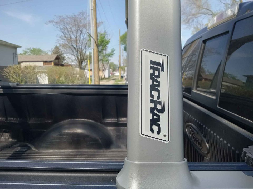 2014 Ford F-150 Platinum photo 17