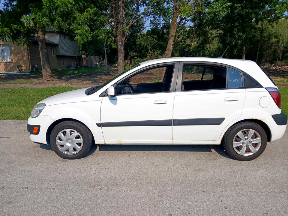 Kia Rio LX 4D Sedan 2009 Kia Rio LX 4D Sedan 2009