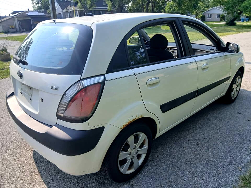 Kia Rio LX 4D Sedan 2009 Kia Rio LX 4D Sedan 2009