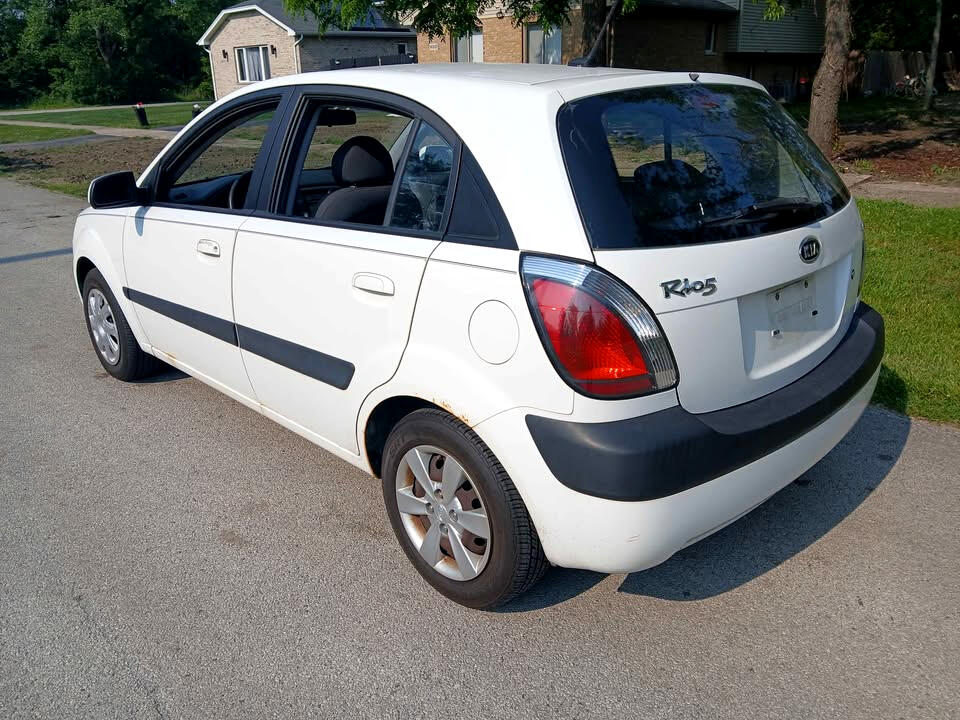 Kia Rio LX 4D Sedan 2009 Kia Rio LX 4D Sedan 2009