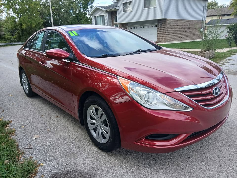 2011 Hyundai Sonata GLS photo 4