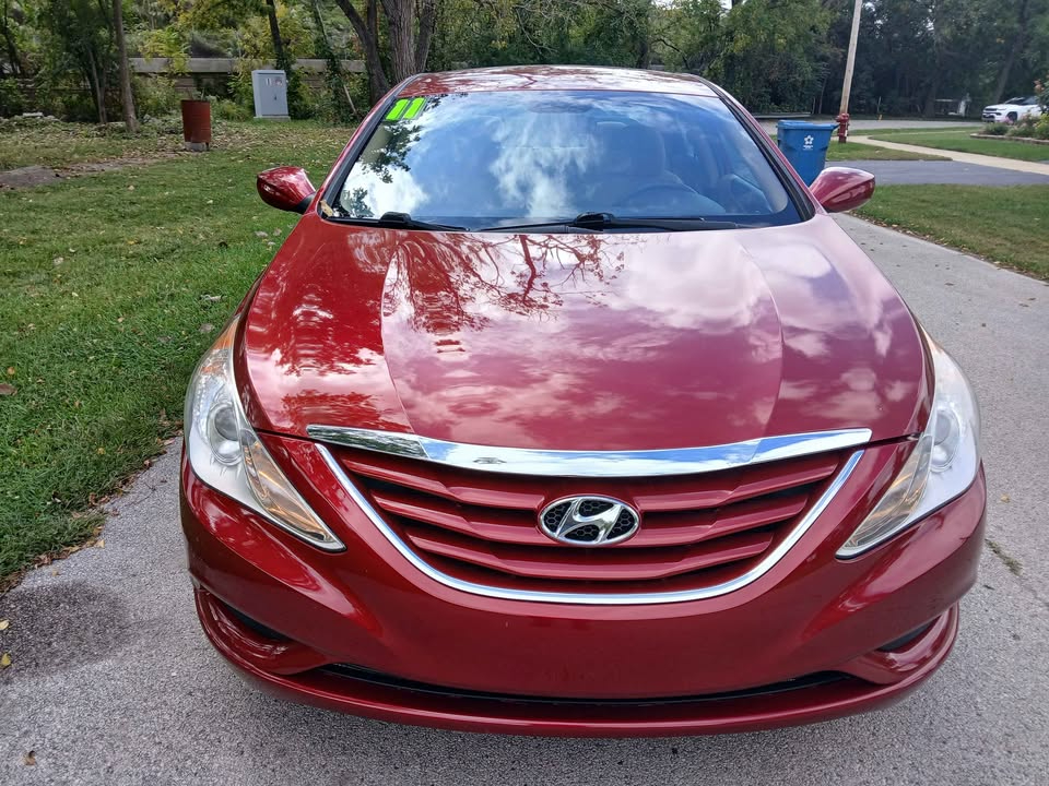 Hyundai Sonata 4dr Sdn 2.4L Auto GLS 2011