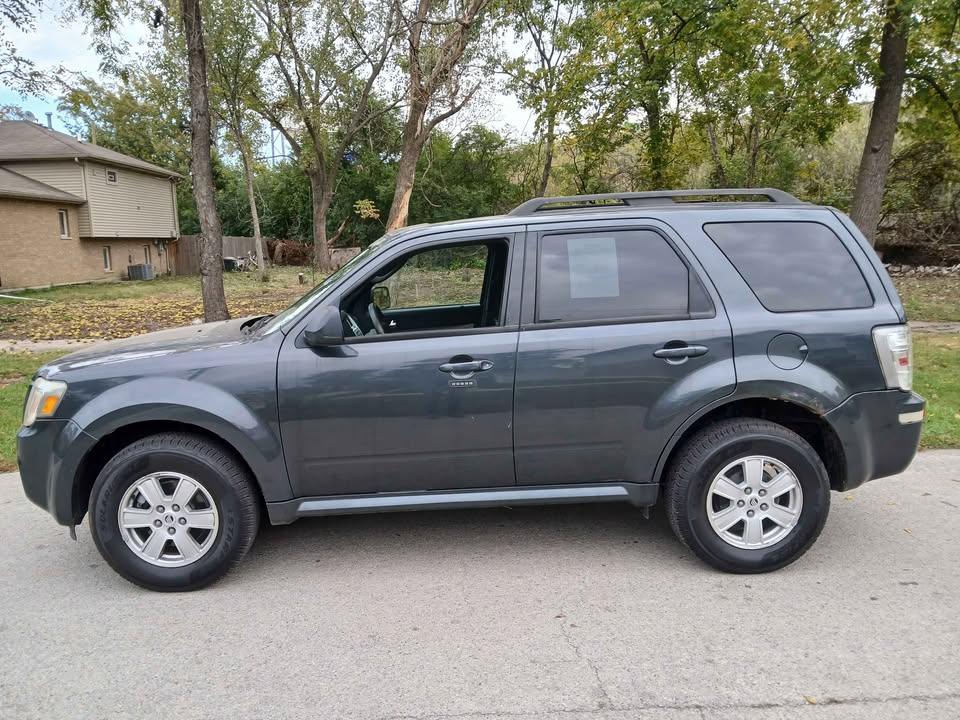 Mercury Mariner FWD 4dr 2010 Mercury Mariner FWD 4dr 2010