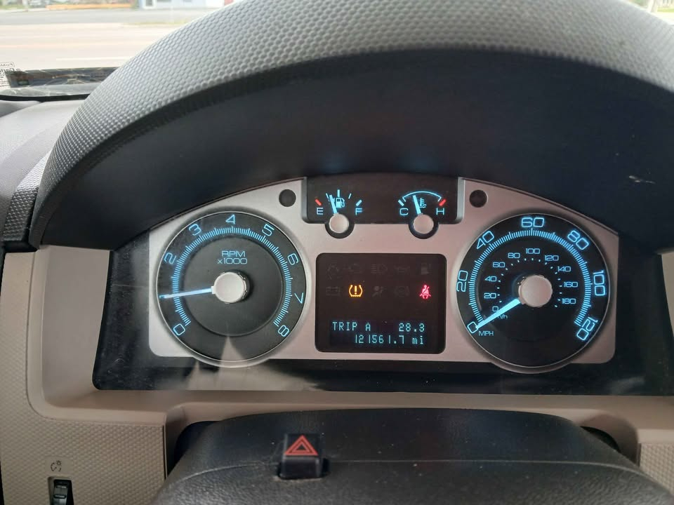 Mercury Mariner FWD 4dr 2010 Mercury Mariner FWD 4dr 2010