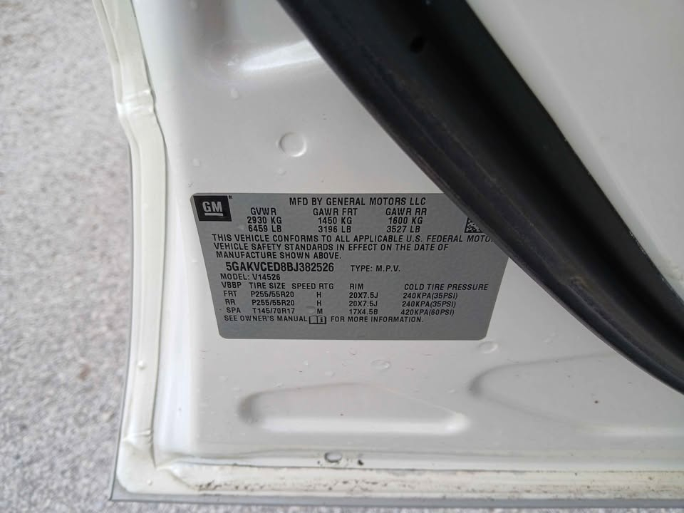 Buick Enclave AWD 4dr CXL-2 2011