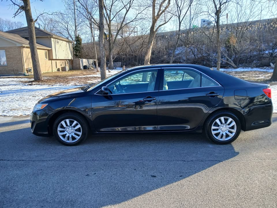 Toyota Camry 4dr Sdn I4 Auto SE Sport Limited Edition (Natl) 2012