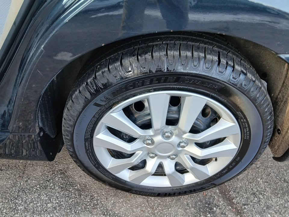 Toyota Camry 4dr Sdn I4 Auto SE Sport Limited Edition (Natl) 2012