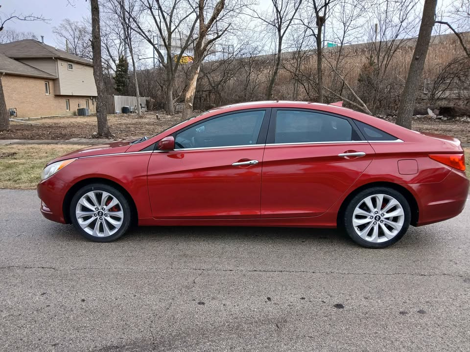 Hyundai Sonata 4dr Sdn 2.4L Auto SE 2013