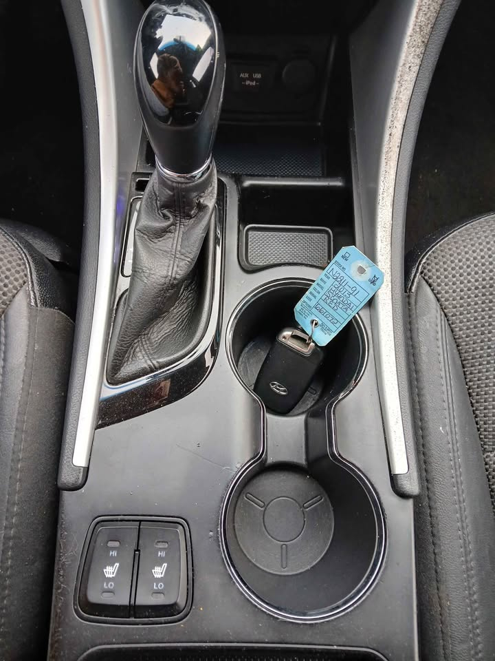 Hyundai Sonata 4dr Sdn 2.4L Auto SE 2013